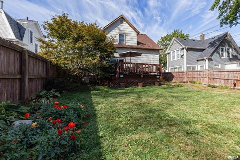 Tiny photo for 2821 LECLAIRE Street, Davenport, IA 52803 (MLS # QC4269029)