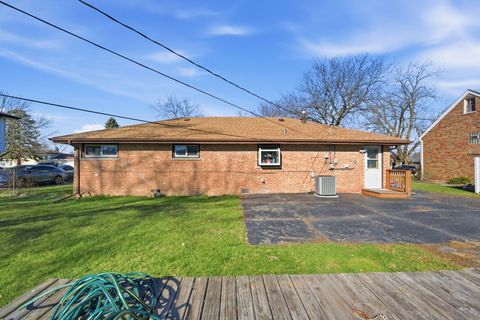 Tiny photo for 8325 LaPorte Avenue, Burbank, IL 60459 (MLS # 12603331)