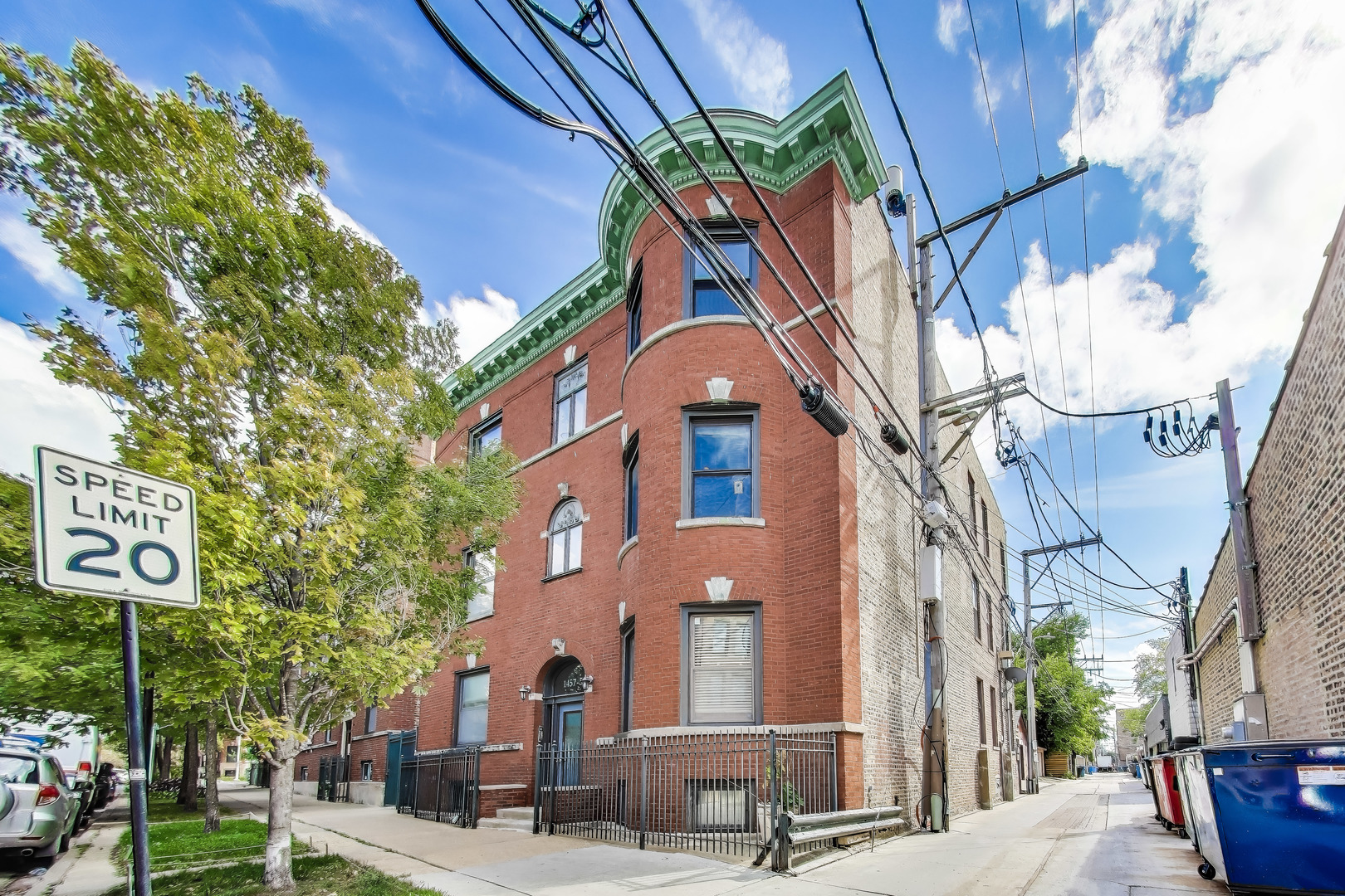 1459 W Leland Avenue 3
