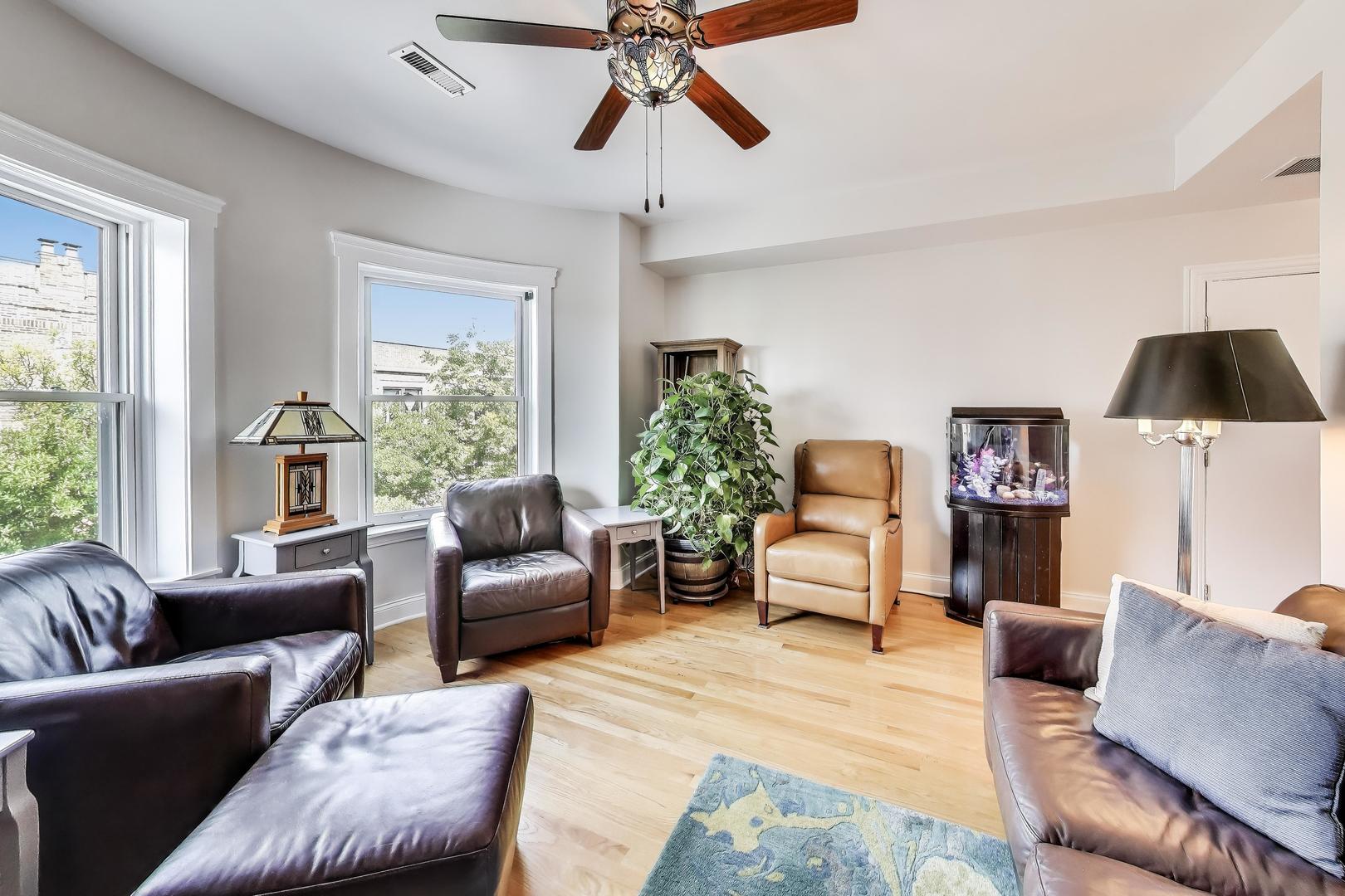 1459 W Leland Avenue 3