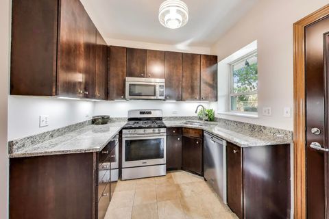 Tiny photo for 1459 W Leland Avenue #3, Chicago, IL 60640 (MLS # 12431073)