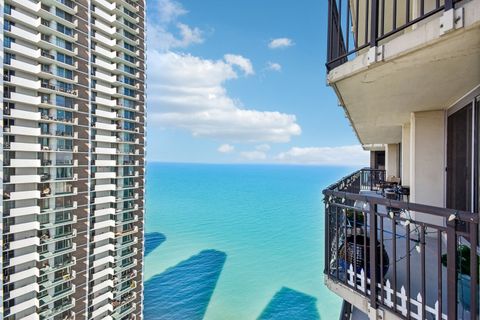 Tiny photo for 6007 N SHERIDAN Road #29F, Chicago, IL 60660 (MLS # 12625629)
