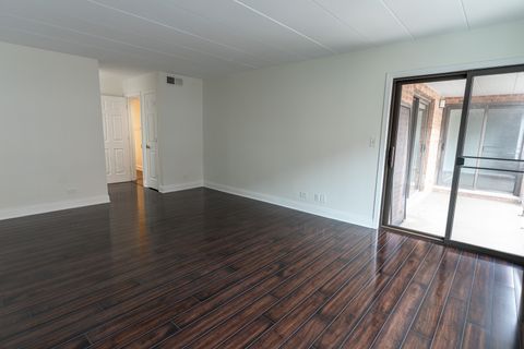 Tiny photo for 905 Center Street #208, Des Plaines, IL 60016 (MLS # 12509821)