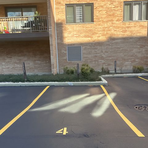 Tiny photo for 905 Center Street #208, Des Plaines, IL 60016 (MLS # 12509821)