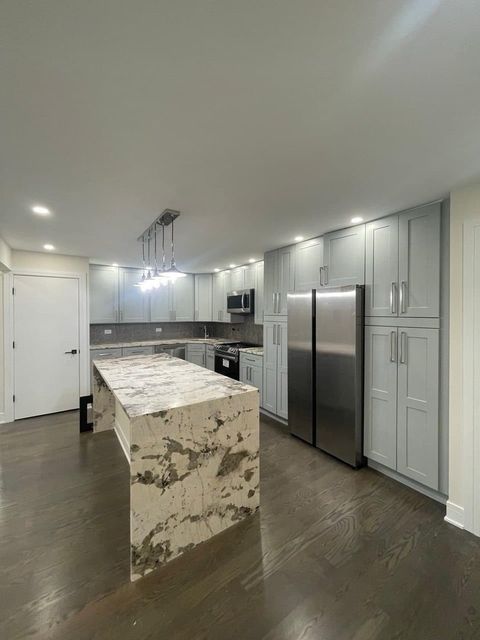 Tiny photo for 870 Winesap Court #301, Prospect Heights, IL 60070 (MLS # 12607616)