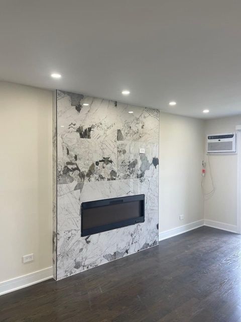 Tiny photo for 870 Winesap Court #301, Prospect Heights, IL 60070 (MLS # 12607616)