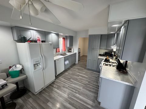 Tiny photo for 920 Central Avenue, Matteson, IL 60443 (MLS # 12630214)