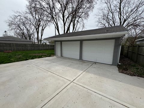 Tiny photo for 920 Central Avenue, Matteson, IL 60443 (MLS # 12630214)
