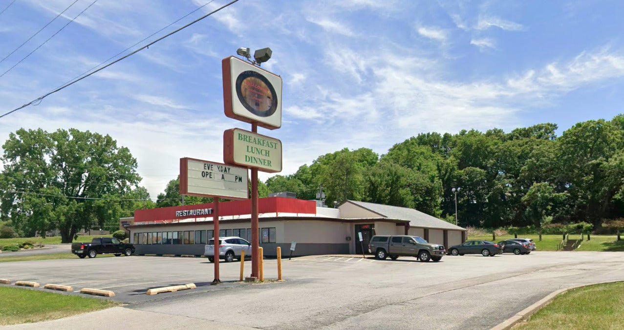 118 10th Street W
