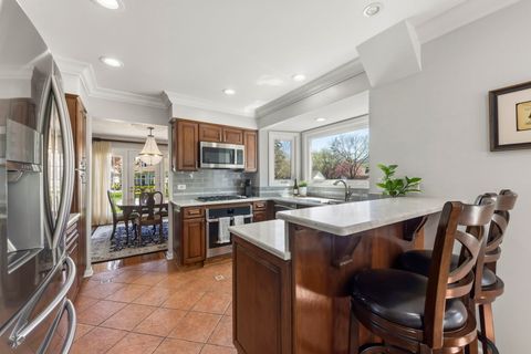 Tiny photo for 75 Country Club Drive, Prospect Heights, IL 60070 (MLS # 12599023)