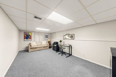 Tiny photo for 75 Country Club Drive, Prospect Heights, IL 60070 (MLS # 12599023)