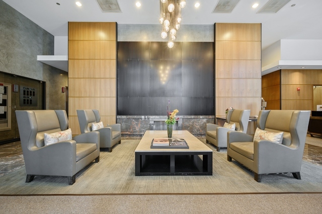 Chicago, Illinois 60601, United States, 3 Bedrooms Bedrooms, ,3 BathroomsBathrooms,Residential,Active,149934