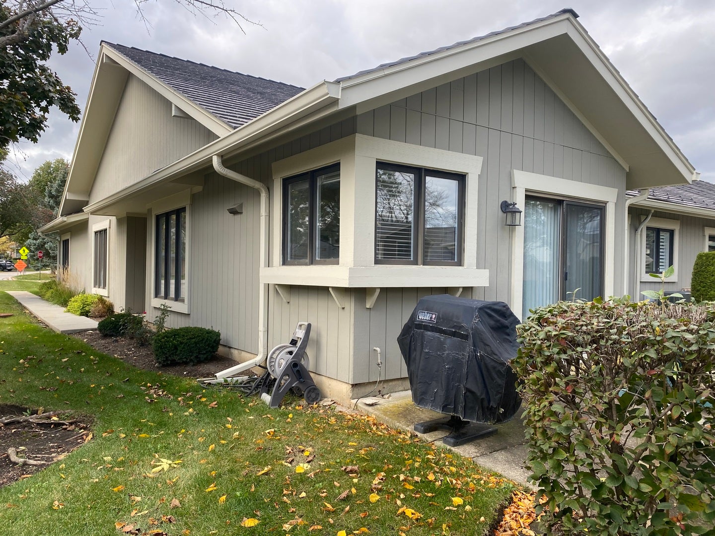 1427 James Court