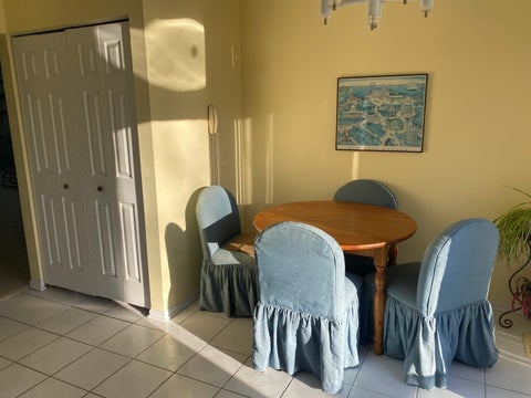 Tiny photo for 1427 James Court, Libertyville, IL 60048 (MLS # 12786920)
