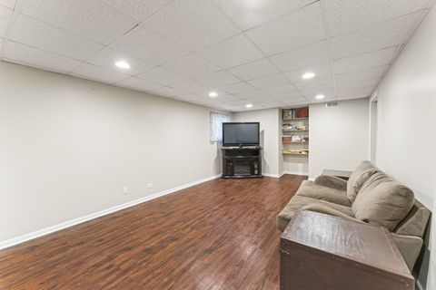 Tiny photo for 1108 Heavens Gate Drive, Lake In The Hills, IL 60156 (MLS # 12533596)