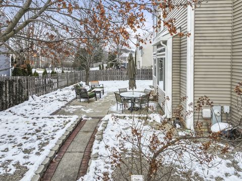 Tiny photo for 1108 Heavens Gate Drive, Lake In The Hills, IL 60156 (MLS # 12533596)