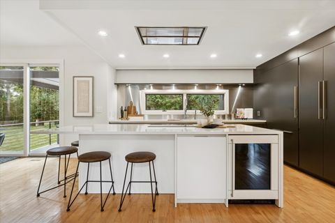 Tiny photo for 11225 Arrowhead Trail, Indian Head Park, IL 60525 (MLS # 12495629)