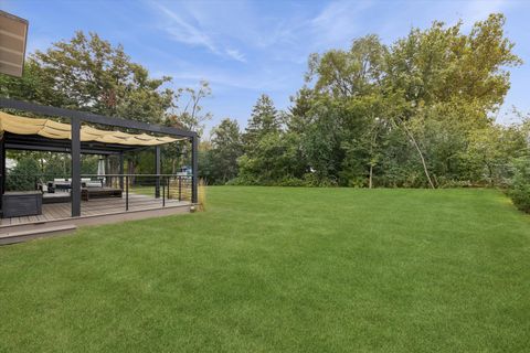 Tiny photo for 11225 Arrowhead Trail, Indian Head Park, IL 60525 (MLS # 12495629)