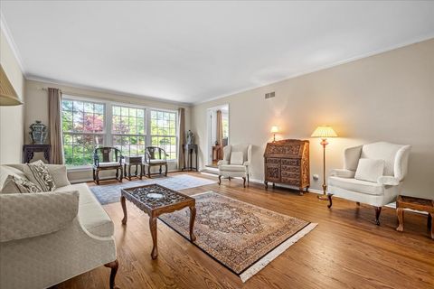 Tiny photo for 912 Morningside Drive, Lake Forest, IL 60045 (MLS # 12410197)