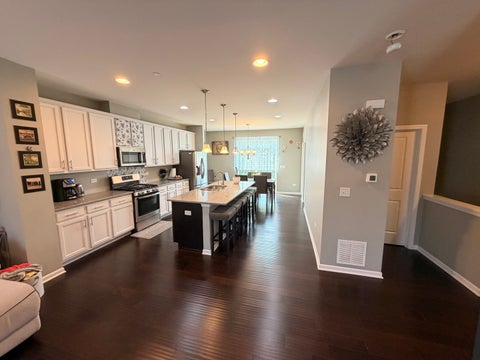 Tiny photo for 2527 Huntleigh Lane, Woodridge, IL 60517 (MLS # 12745849)