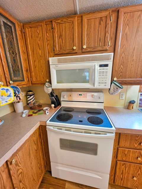 Tiny photo for 121 Meyer Street, Flora, IL 62839 (MLS # 12756042)