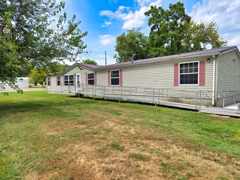 Tiny photo for 121 Meyer Street, Flora, IL 62839 (MLS # 12756042)