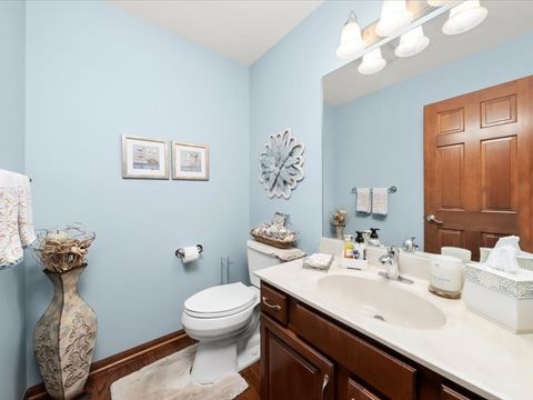 Tiny photo for 1625 Churchill Court, Libertyville, IL 60048 (MLS # 12488905)