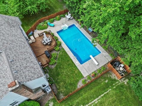 Tiny photo for 1625 Churchill Court, Libertyville, IL 60048 (MLS # 12488905)