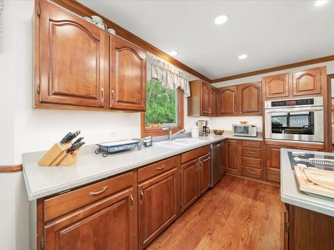 Tiny photo for 1625 Churchill Court, Libertyville, IL 60048 (MLS # 12488905)