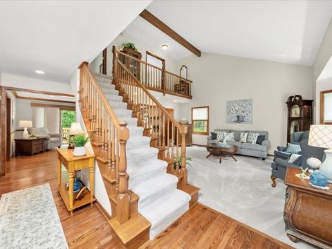 Tiny photo for 1625 Churchill Court, Libertyville, IL 60048 (MLS # 12488905)