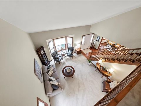 Tiny photo for 1625 Churchill Court, Libertyville, IL 60048 (MLS # 12488905)