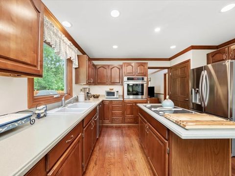 Tiny photo for 1625 Churchill Court, Libertyville, IL 60048 (MLS # 12488905)