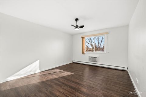 Tiny photo for 1004 N Mill Street #312, Naperville, IL 60563 (MLS # 12552466)