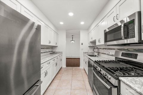 Tiny photo for 1004 N Mill Street #312, Naperville, IL 60563 (MLS # 12552466)