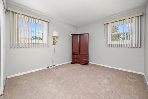 Tiny photo for 7721 Normandy Avenue, Burbank, IL 60459 (MLS # 12479620)