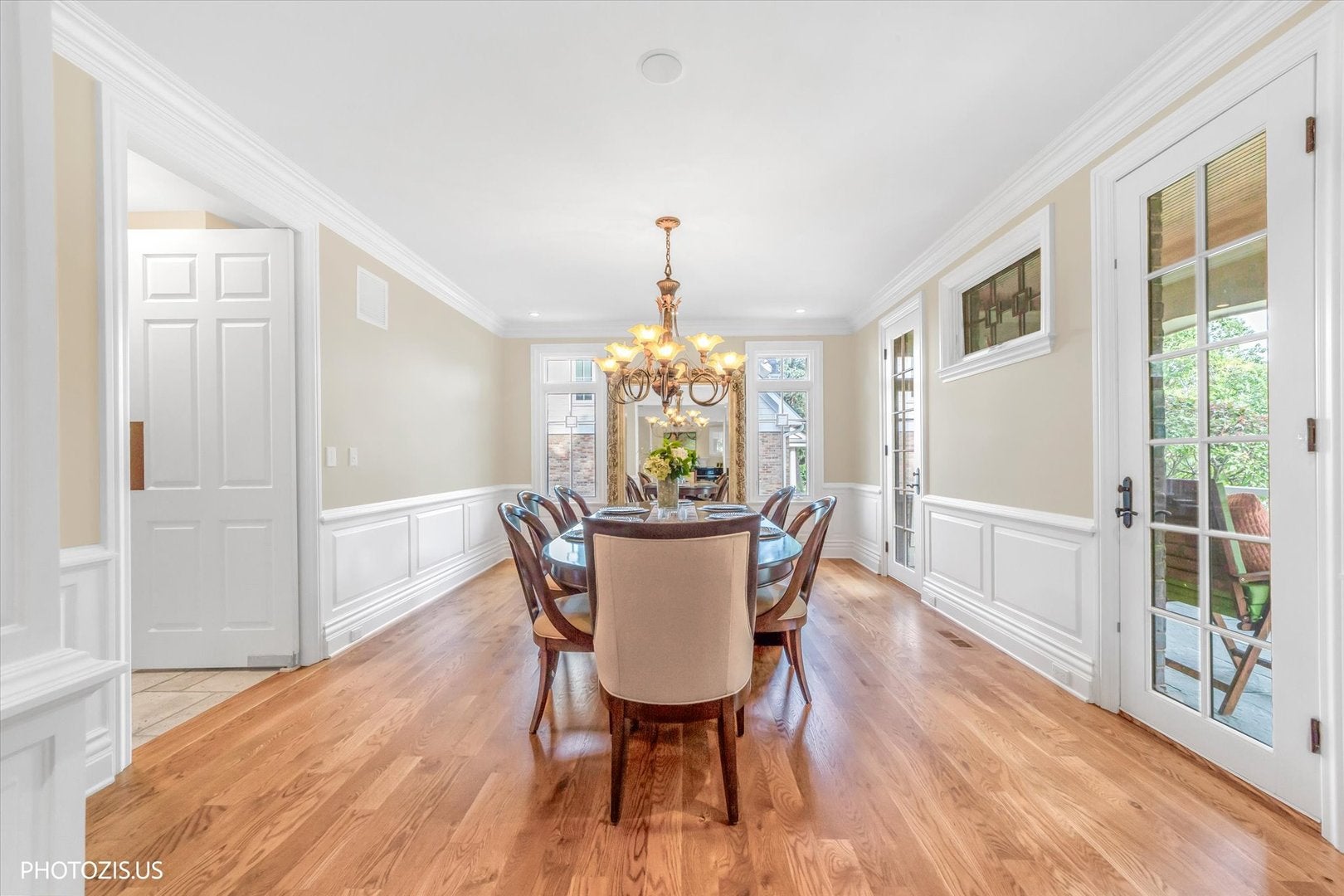 427 W Walnut Street