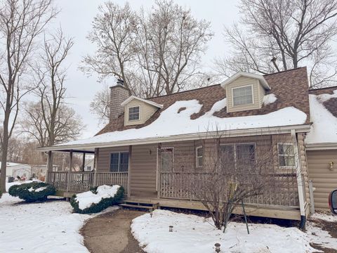 Tiny photo for 206 S Boyd Avenue, Amboy, IL 61310 (MLS # 12530832)