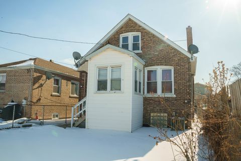Tiny photo for 3912 W 55th Place, Chicago, IL 60629 (MLS # 12559679)