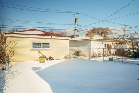 Tiny photo for 3912 W 55th Place, Chicago, IL 60629 (MLS # 12559679)