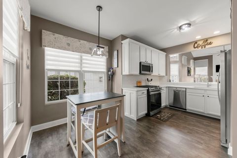 Tiny photo for 907 Bluebell Circle, Joliet, IL 60431 (MLS # 12494152)