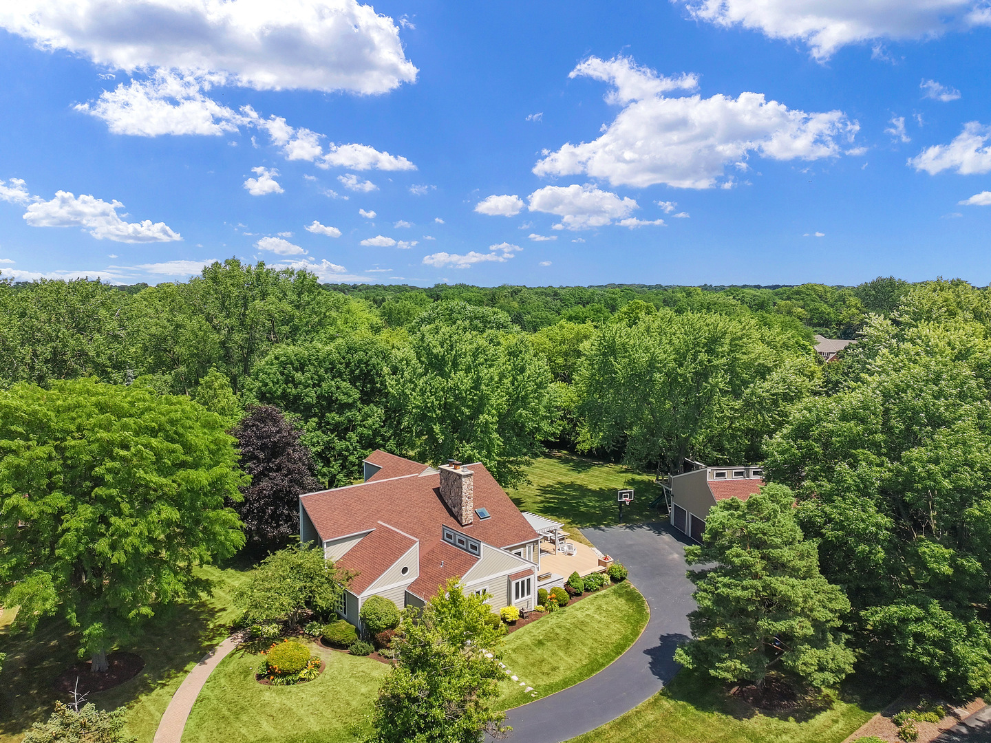 20785 N Meadows Court