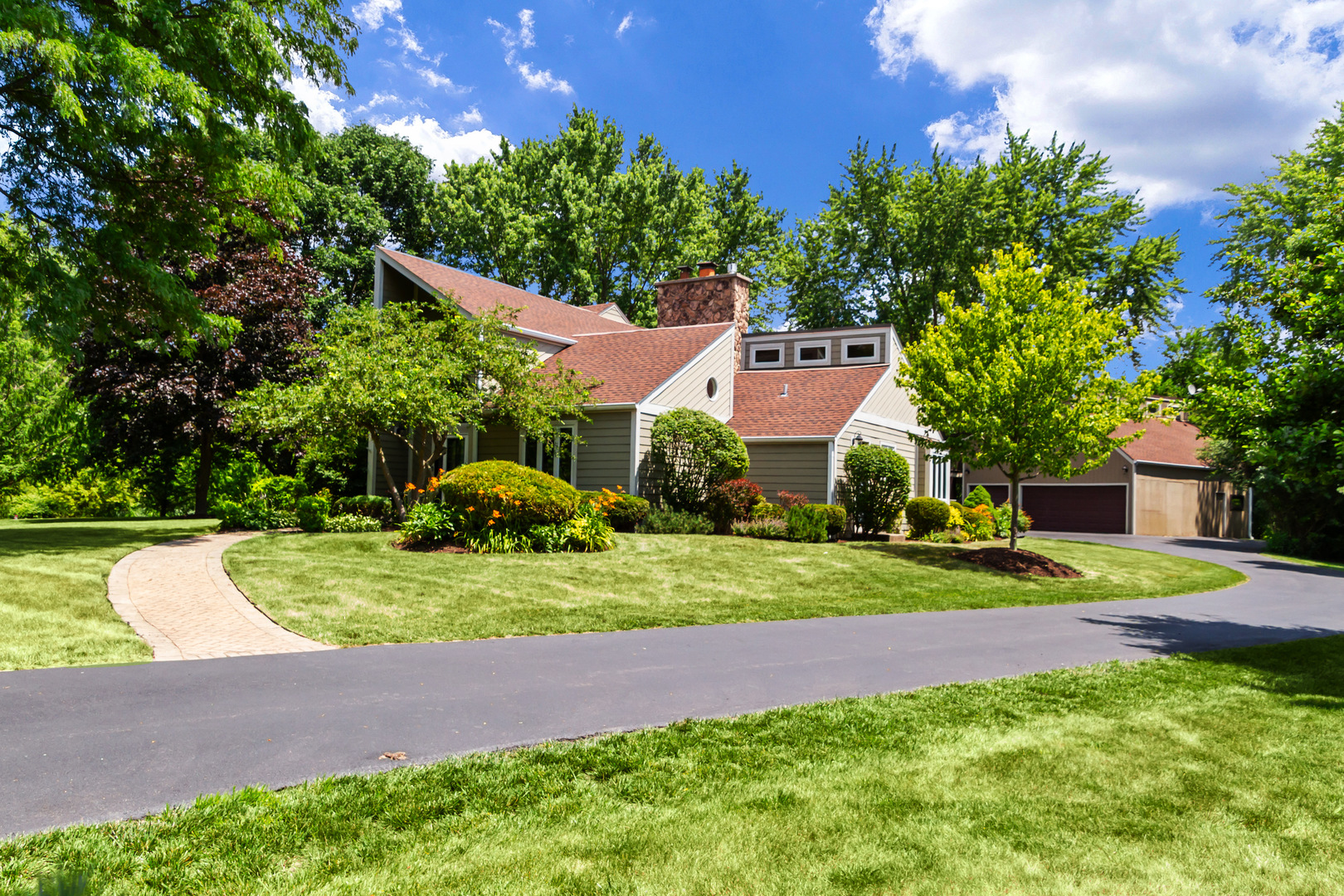 20785 N Meadows Court