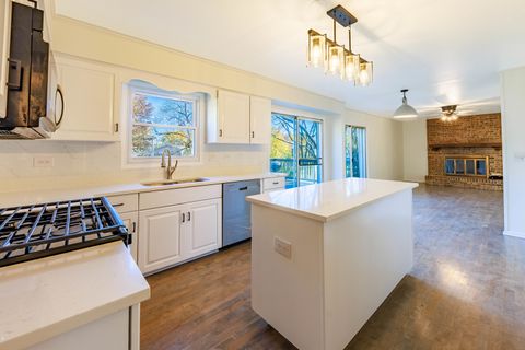 Tiny photo for 1224 W Whytecliff Road, Palatine, IL 60067 (MLS # 12552688)