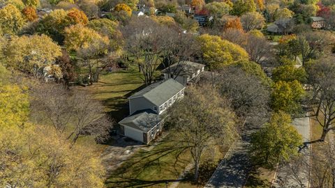 Tiny photo for 1224 W Whytecliff Road, Palatine, IL 60067 (MLS # 12552688)