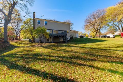 Tiny photo for 1224 W Whytecliff Road, Palatine, IL 60067 (MLS # 12552688)