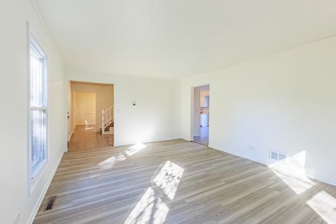 Tiny photo for 1224 W Whytecliff Road, Palatine, IL 60067 (MLS # 12552688)