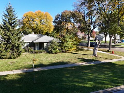 Tiny photo for 4209 Owl Drive, Rolling Meadows, IL 60008 (MLS # 12496246)