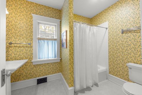 Tiny photo for 1760 Shaffner Road, Wheaton, IL 60189 (MLS # 12641309)