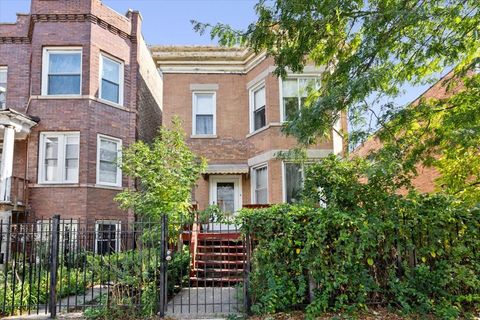 3911 N Kedzie Avenue Chicago IL 60618