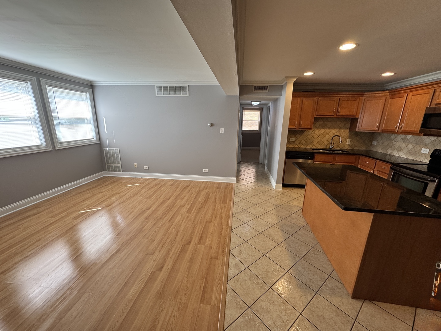 1288 PERRY Street 02